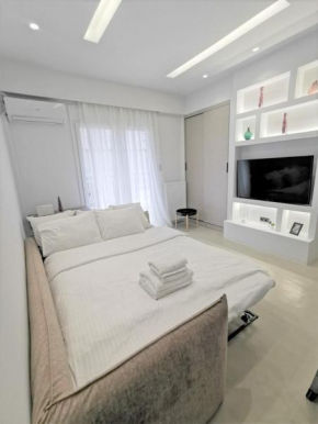 Modern Studio @ Merkouri str
